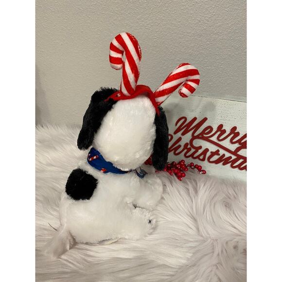 Peanuts Snoopy Musical Dancing Plush - Picture 3 of 3